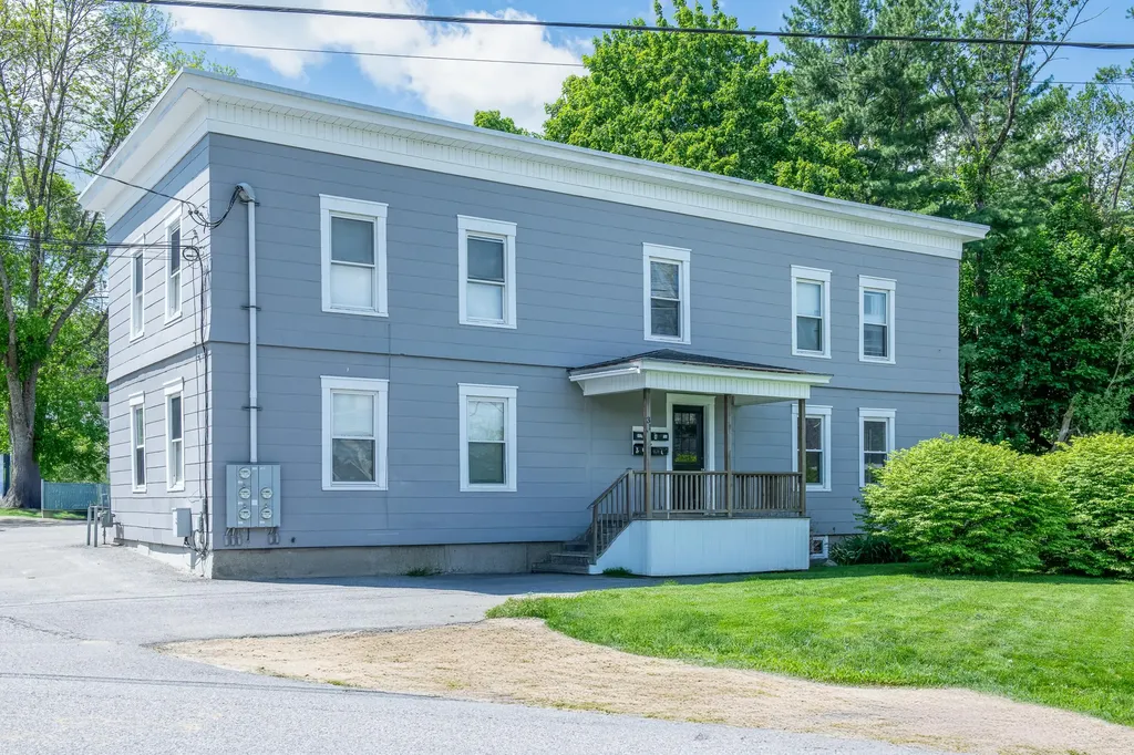 31 Boston Avenue Lewiston ME 04240