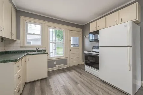 31 Boston Avenue Lewiston ME 04240