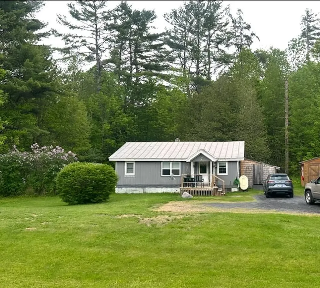 465 Skowhegan Road Norridgewock ME 04957