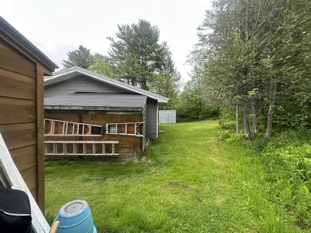 465 Skowhegan Road Norridgewock ME 04957