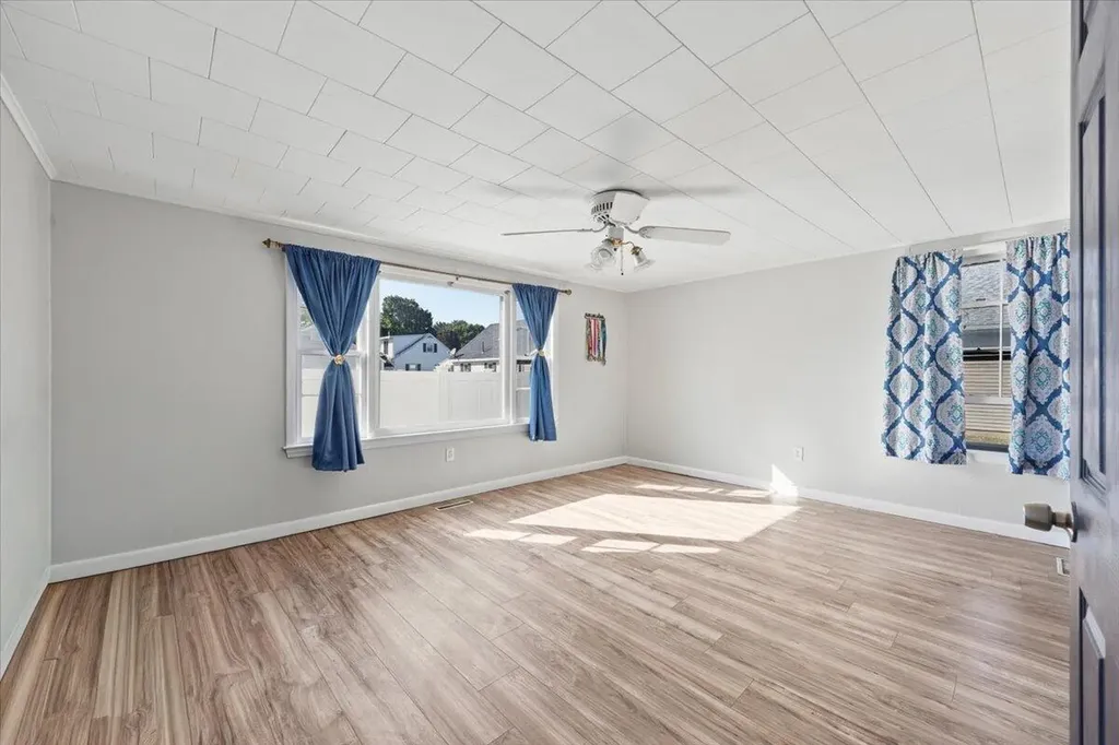 152 Prospect Street Biddeford ME 04005