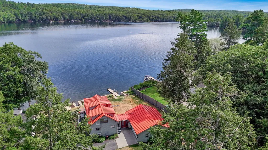 69 Scott Drive Monmouth ME 04259