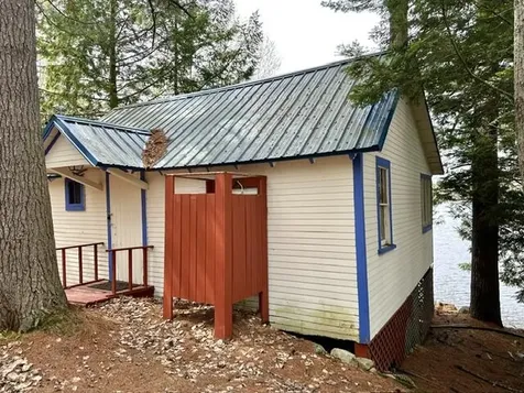 9 Goldfinch Lane Skowhegan ME 04976