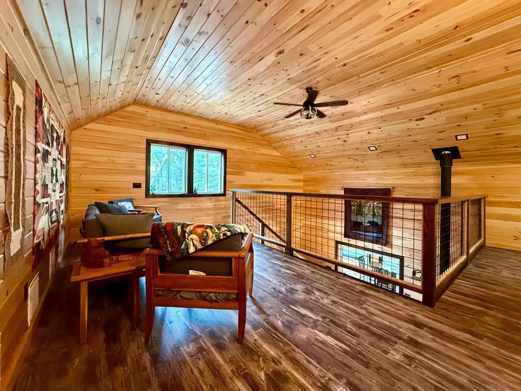 8 Breezy Knoll Lane Baileyville ME 04694