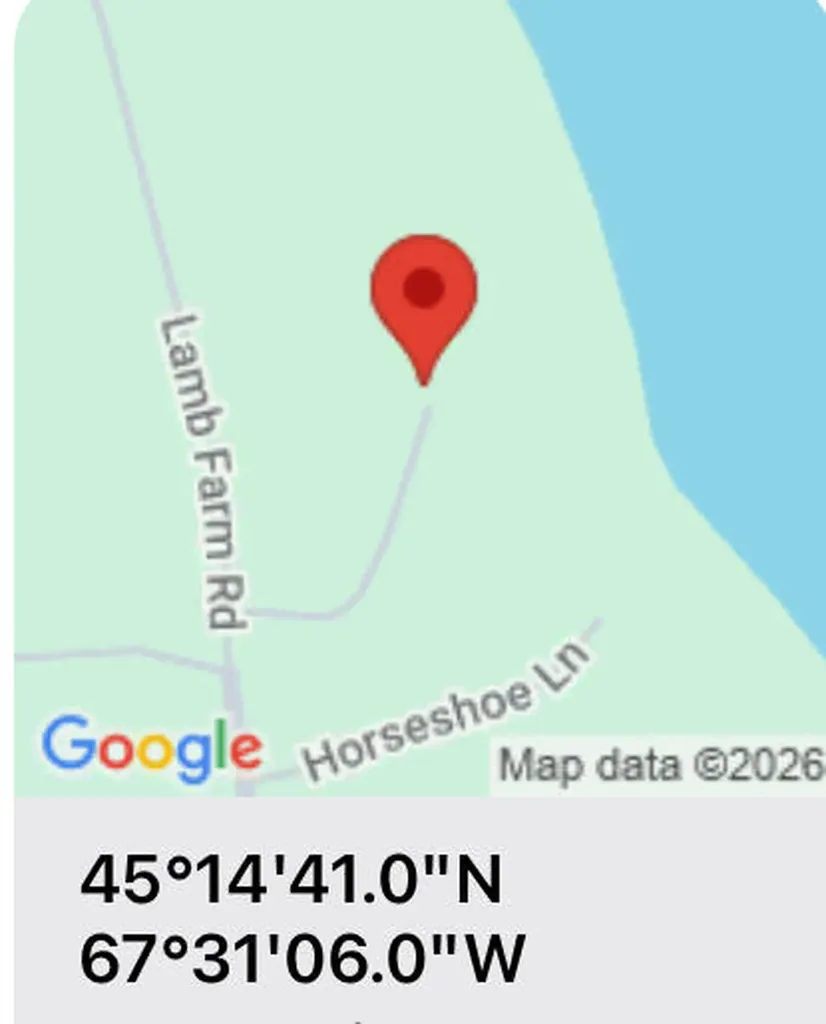 8 Breezy Knoll Lane Baileyville ME 04694
