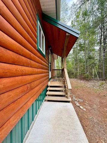 8 Breezy Knoll Lane Baileyville ME 04694