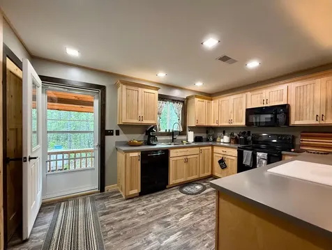 8 Breezy Knoll Lane Baileyville ME 04694