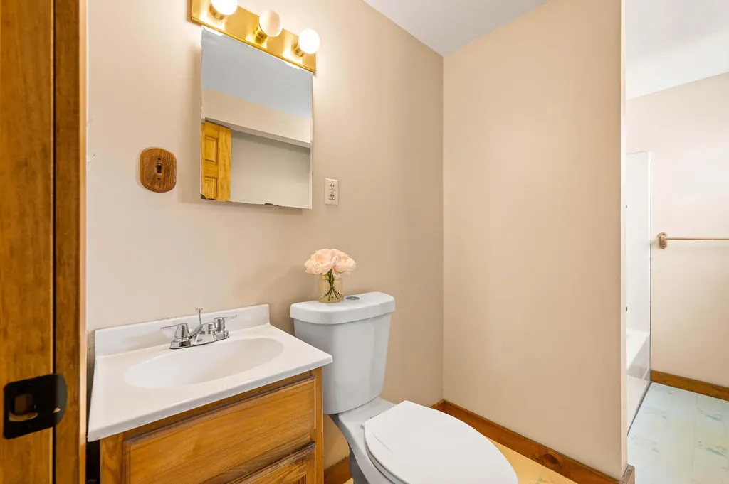 78 North Street Waterville ME 04901