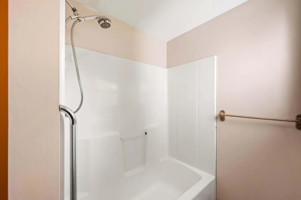 78 North Street Waterville ME 04901