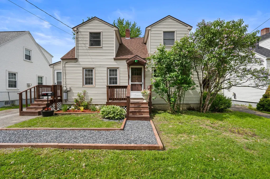 78 North Street Waterville ME 04901