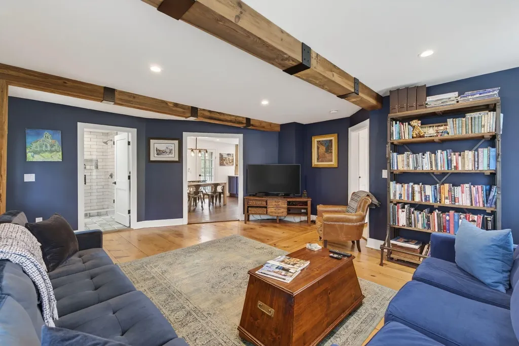 410 Intervale Road New Gloucester ME 04260