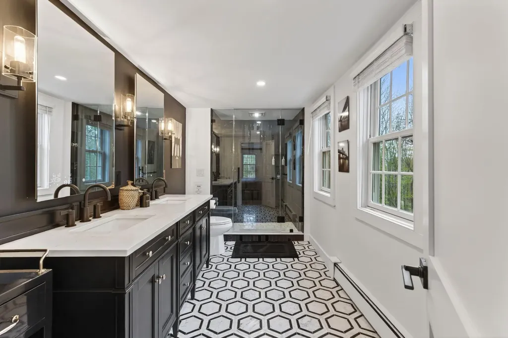 410 Intervale Road New Gloucester ME 04260