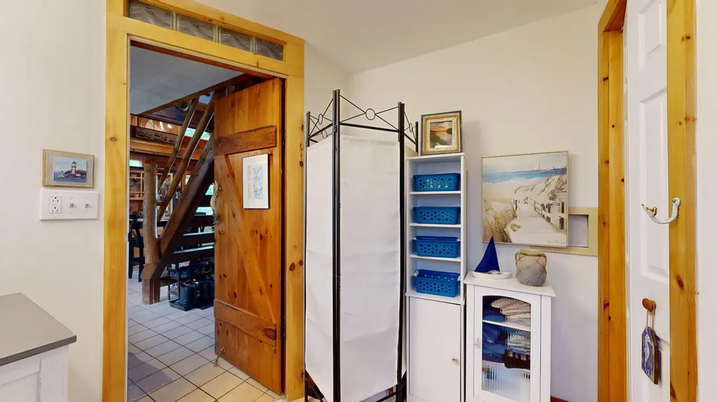 82 Rogers Neck Phippsburg ME 04562