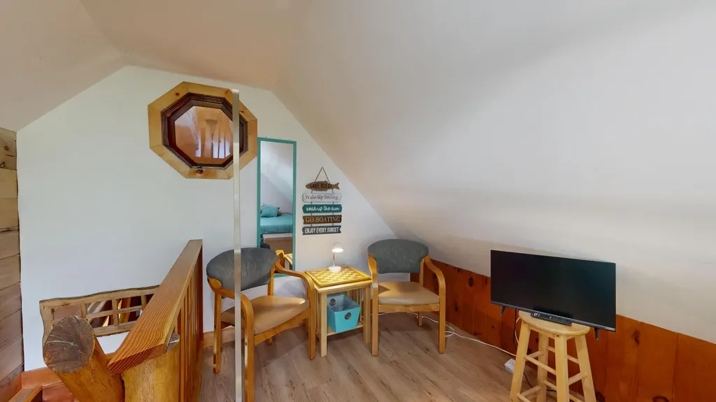 82 Rogers Neck Phippsburg ME 04562