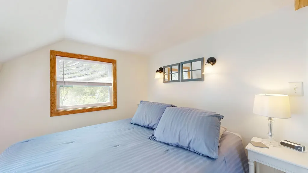 82 Rogers Neck Phippsburg ME 04562