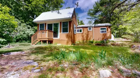 82 Rogers Neck Phippsburg ME 04562