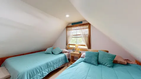 82 Rogers Neck Phippsburg ME 04562
