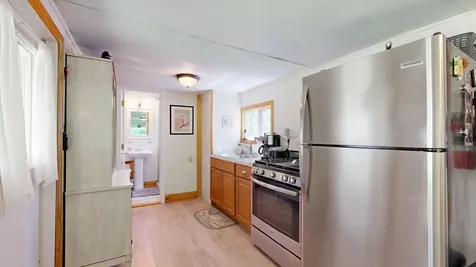 82 Rogers Neck Phippsburg ME 04562
