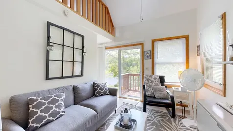 82 Rogers Neck Phippsburg ME 04562