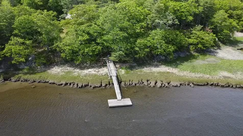 82 Rogers Neck Phippsburg ME 04562