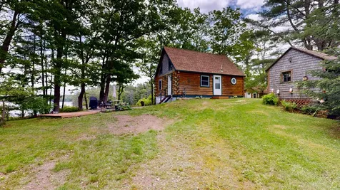 82 Rogers Neck Phippsburg ME 04562