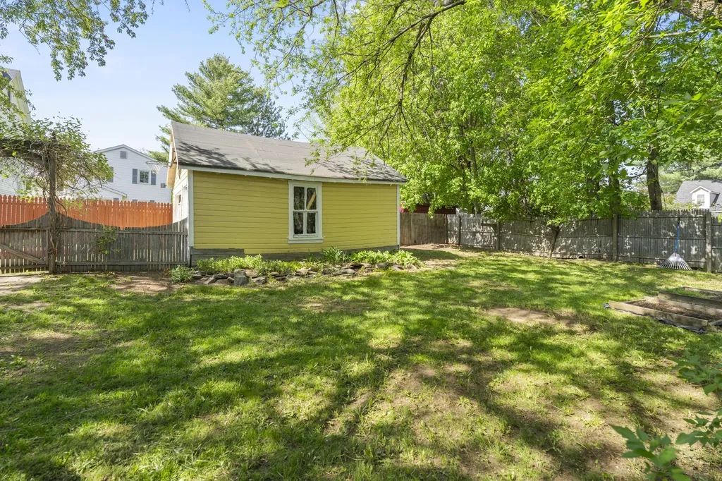 54 Chamberlain Street Brewer ME 04412