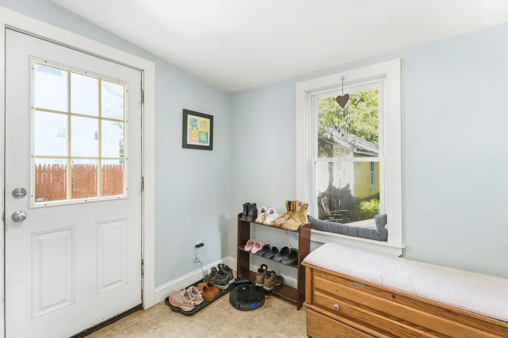 54 Chamberlain Street Brewer ME 04412