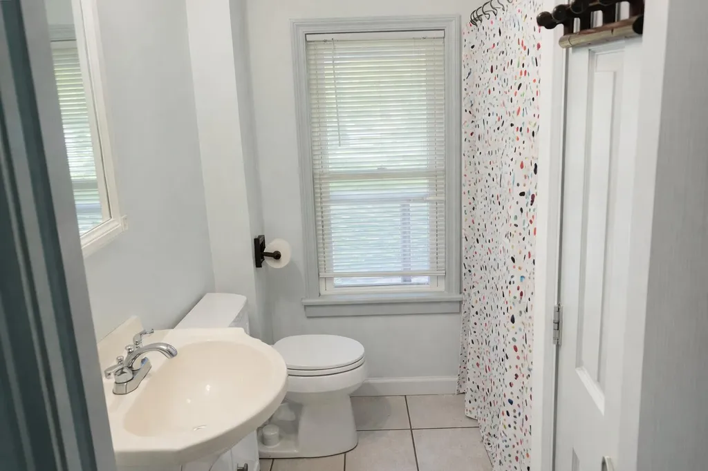 549 Roosevelt Trail Windham ME 04062