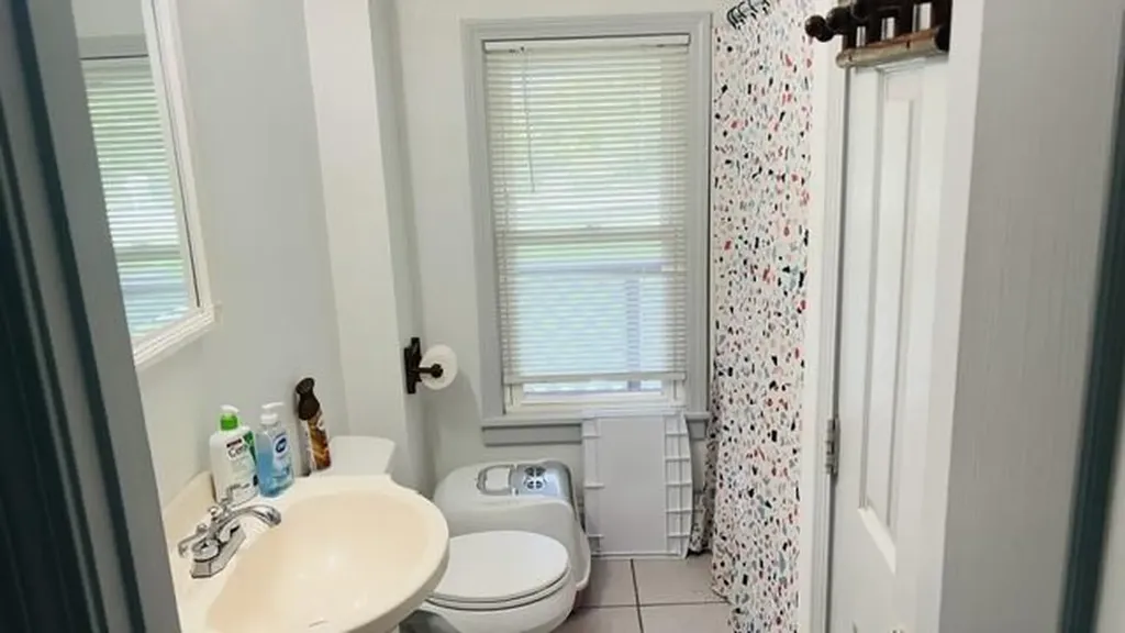549 Roosevelt Trail Windham ME 04062