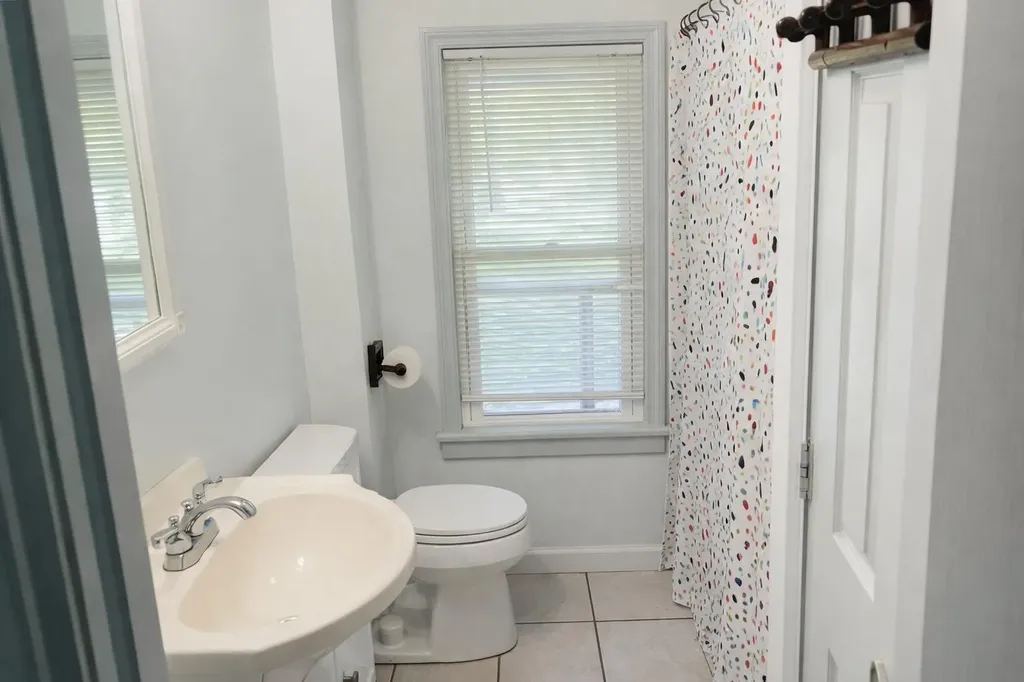 549 Roosevelt Trail Windham ME 04062