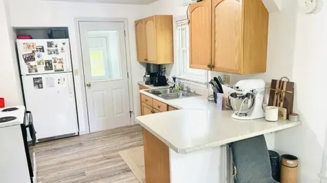 549 Roosevelt Trail Windham ME 04062