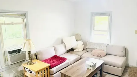 549 Roosevelt Trail Windham ME 04062