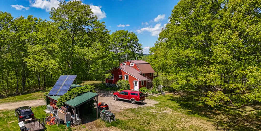 48 Piper Lane Parsonsfield ME 04047