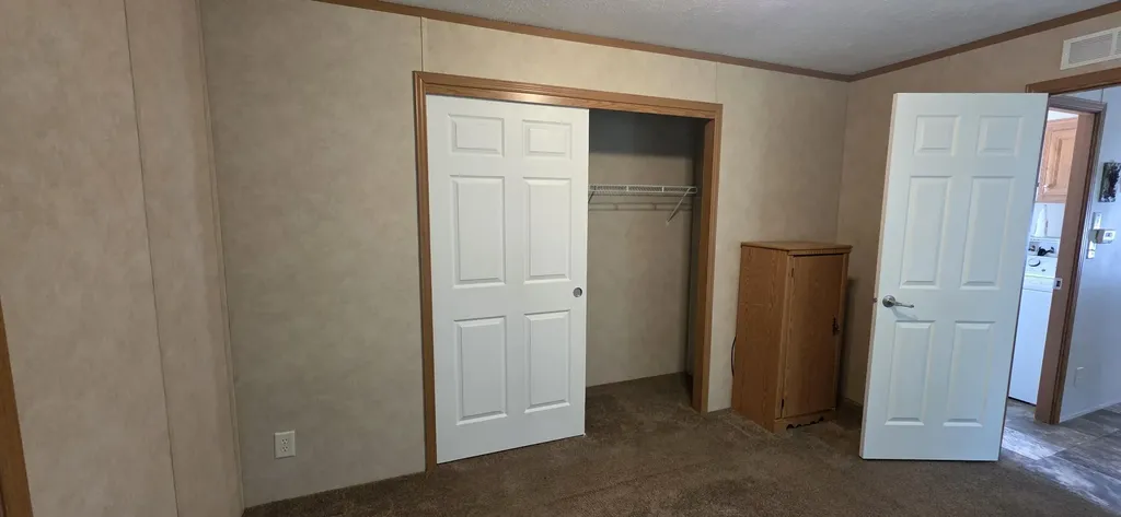 3 Redwood Drive Norway ME 04268