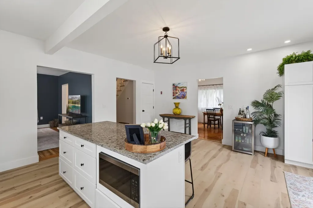 10 Salem Court Bangor ME 04401