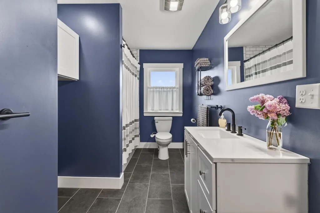 10 Salem Court Bangor ME 04401