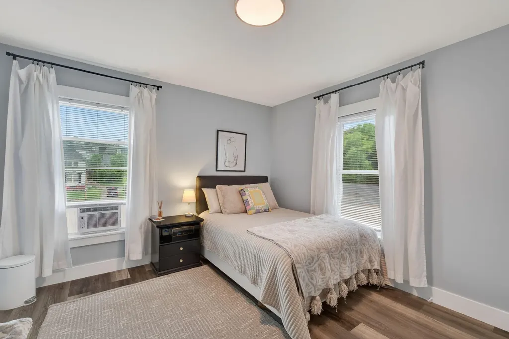 10 Salem Court Bangor ME 04401