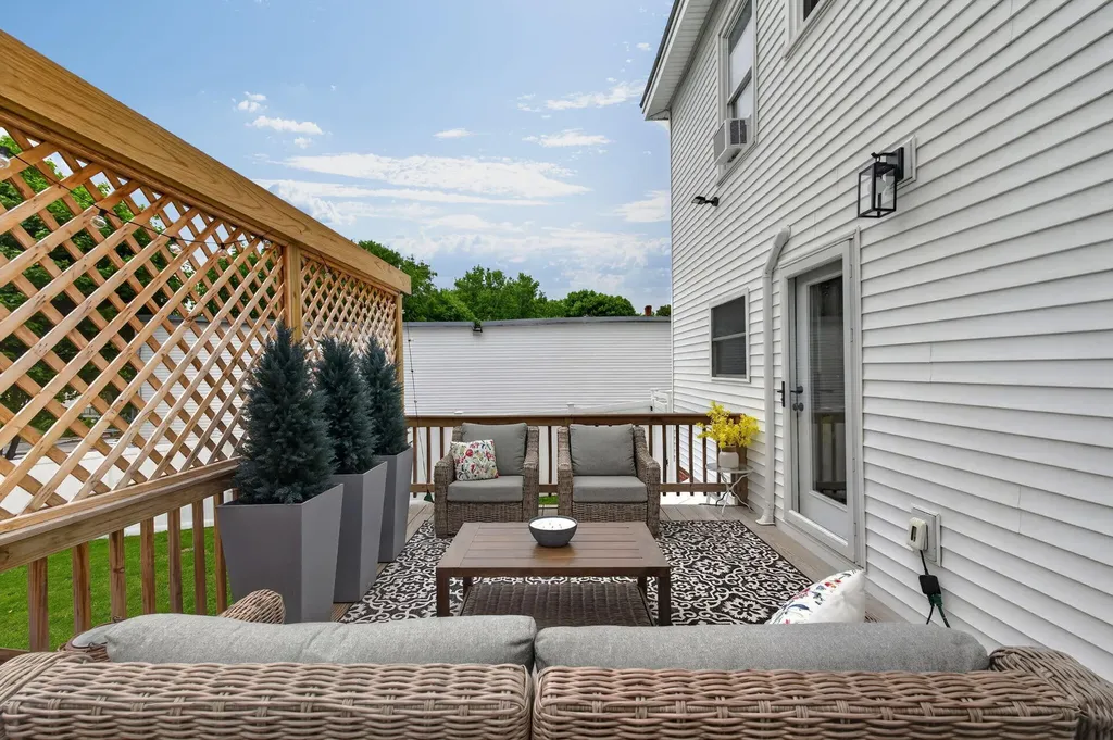 10 Salem Court Bangor ME 04401
