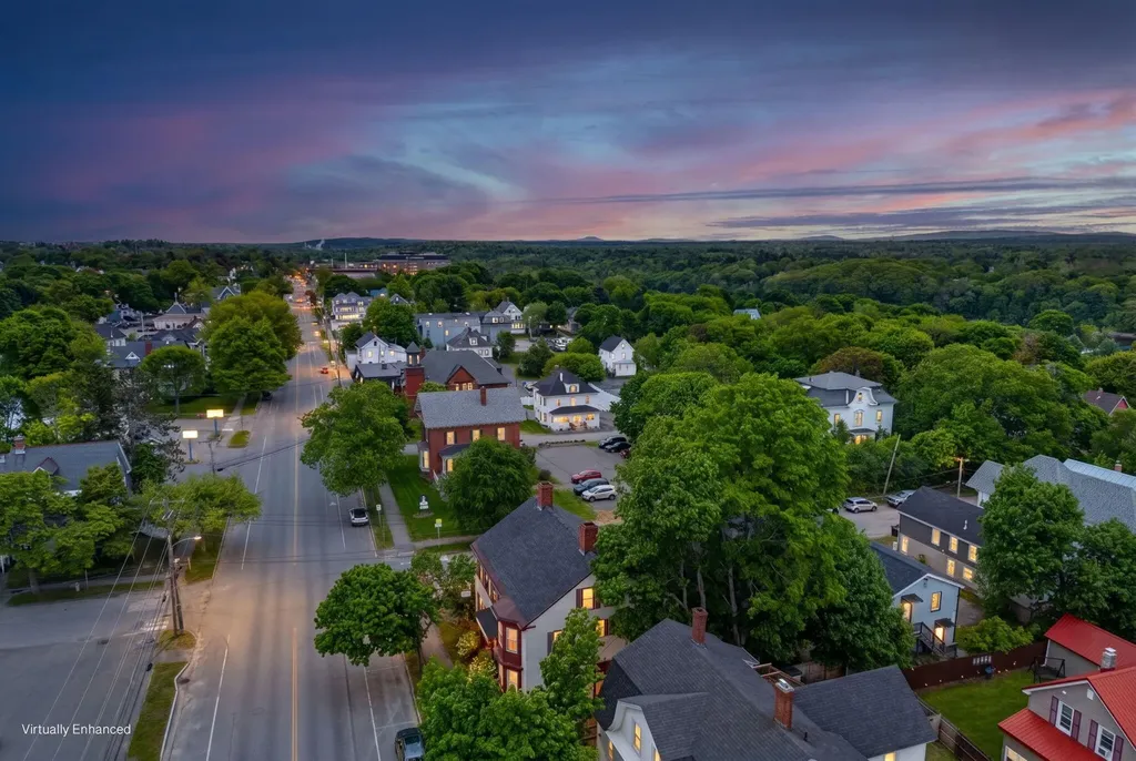 10 Salem Court Bangor ME 04401