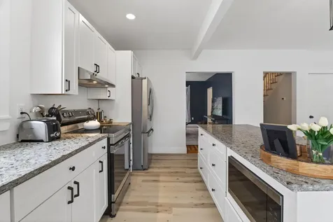 10 Salem Court Bangor ME 04401