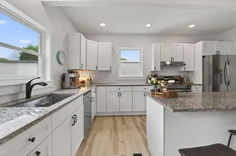 10 Salem Court Bangor ME 04401