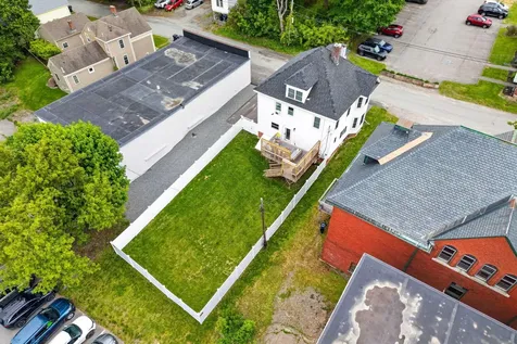 10 Salem Court Bangor ME 04401