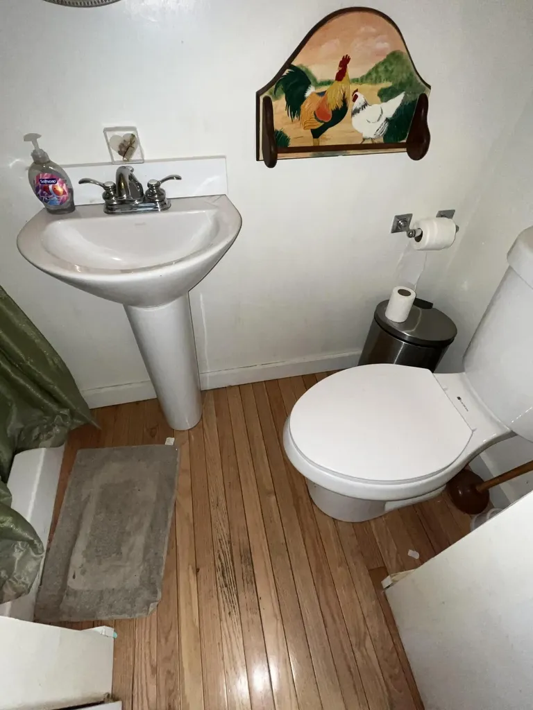 16 Bartlett Street Gardiner ME 04345