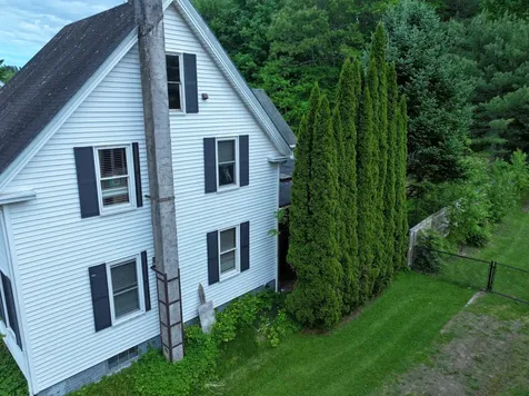 16 Bartlett Street Gardiner ME 04345