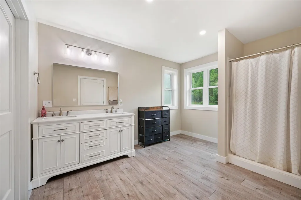 37 Beaver Creek Road Carmel ME 04419
