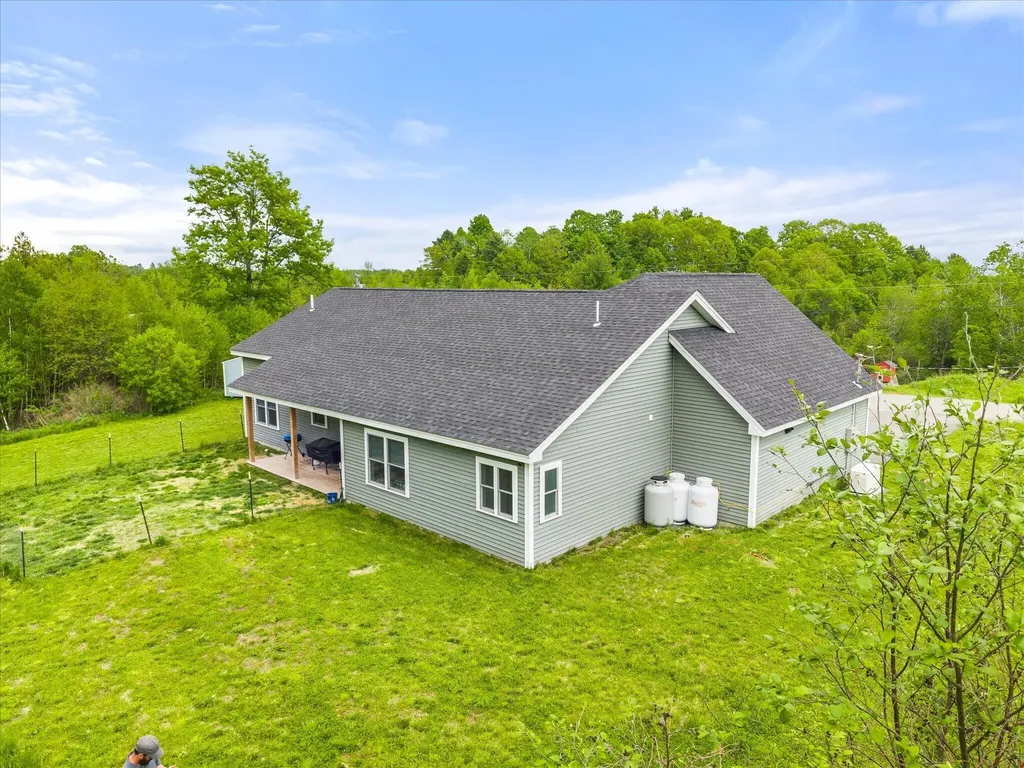 37 Beaver Creek Road Carmel ME 04419