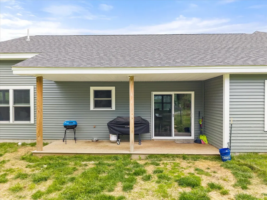 37 Beaver Creek Road Carmel ME 04419