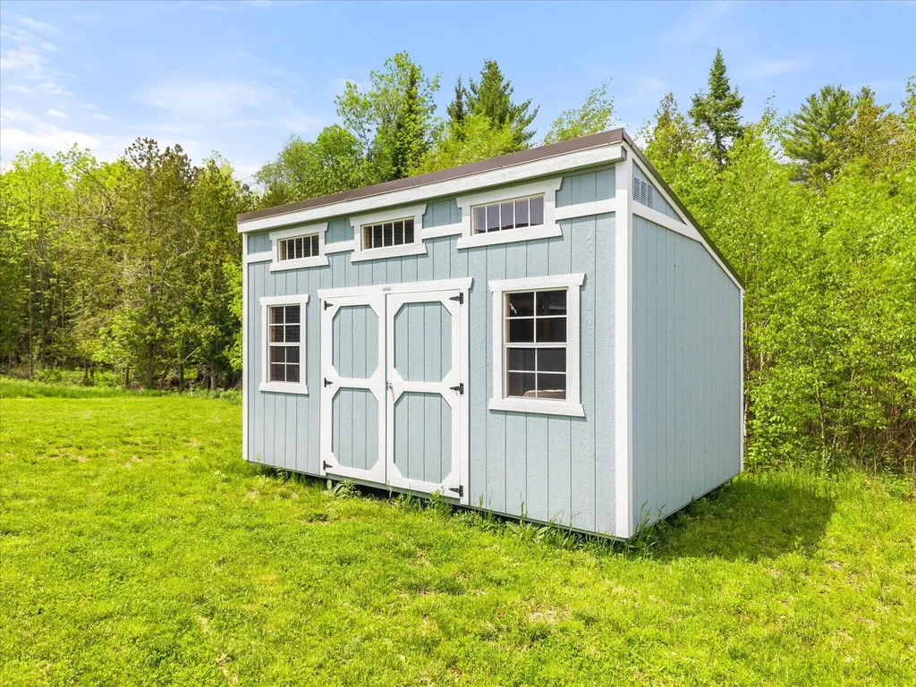 37 Beaver Creek Road Carmel ME 04419