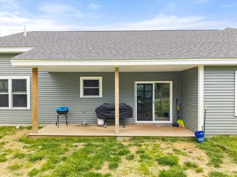 37 Beaver Creek Road Carmel ME 04419