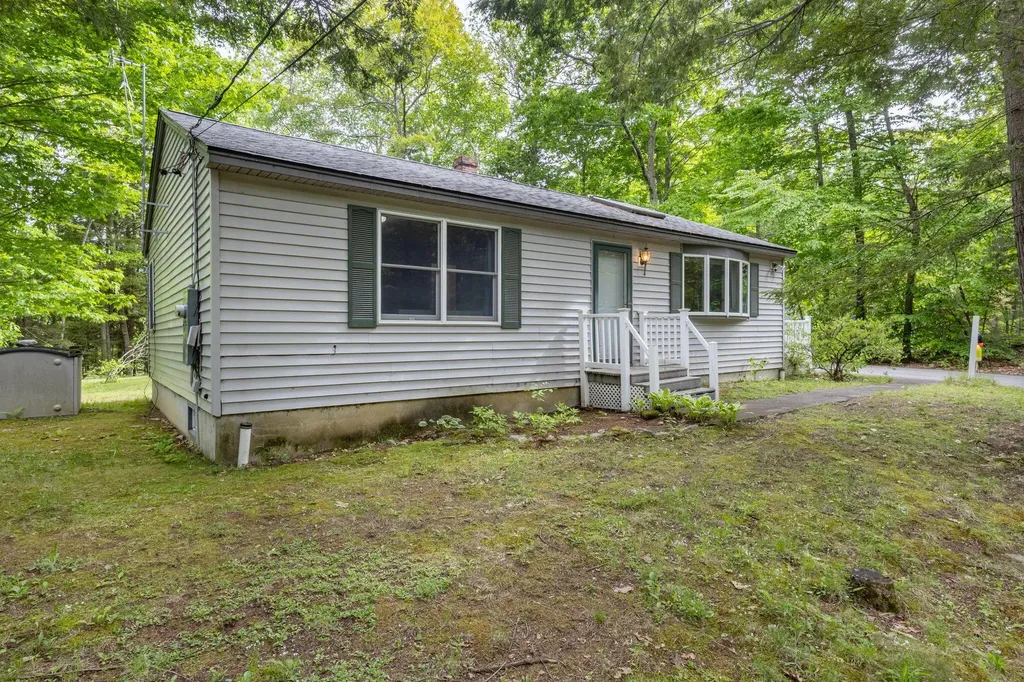 11 Frost Brook Lane Freeport ME 04032